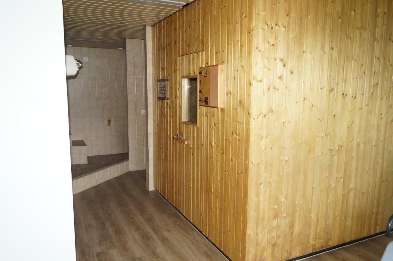 Monte Rosa D 412 Aparthotel Täsch Buitenkant foto