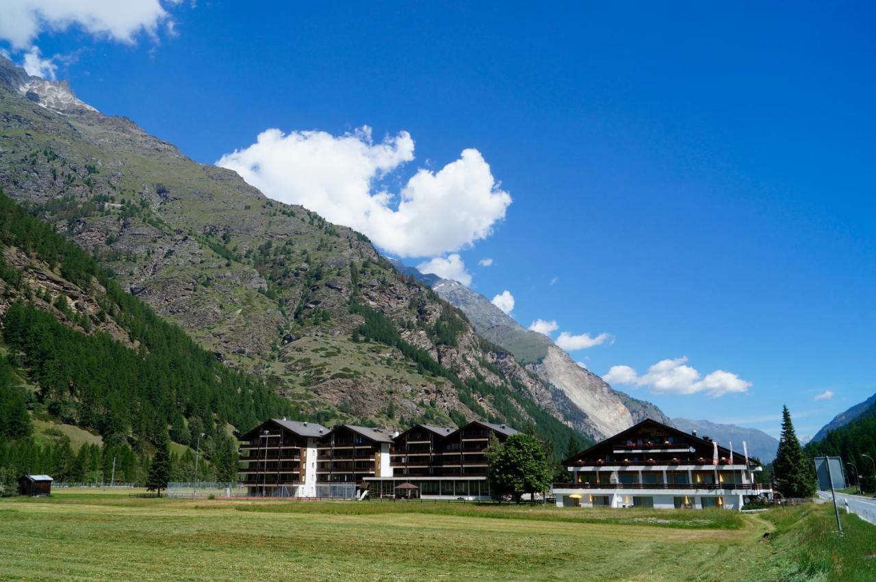 Monte Rosa D 412 Aparthotel Täsch Buitenkant foto